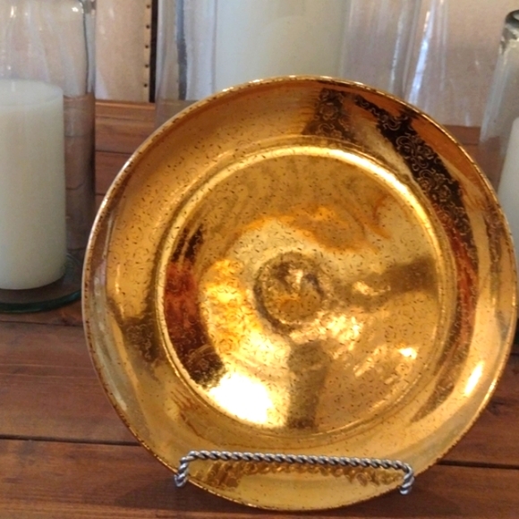 22 KT Gold Lady Hamilton Plate - Picture 2 of 6